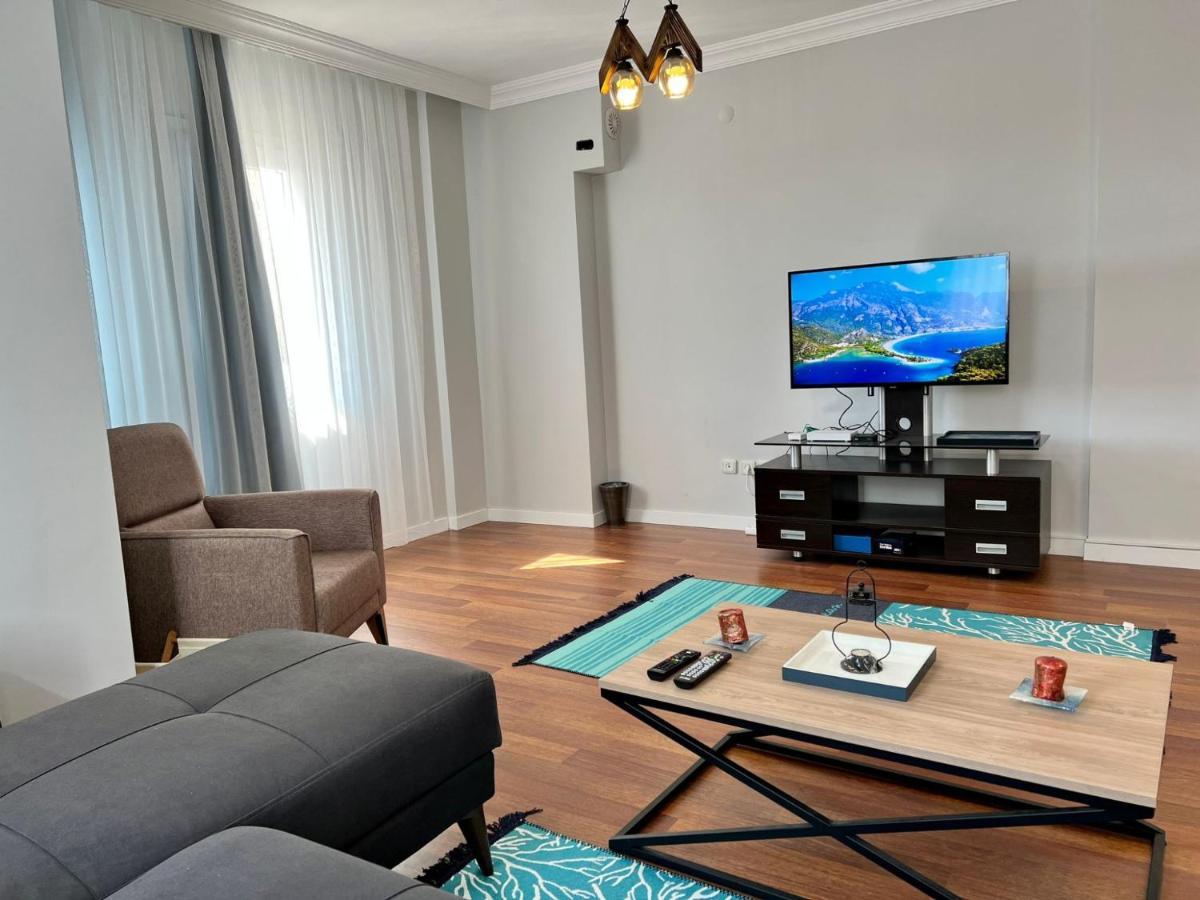 Apartment With Balcony In Seferihisar Izmir