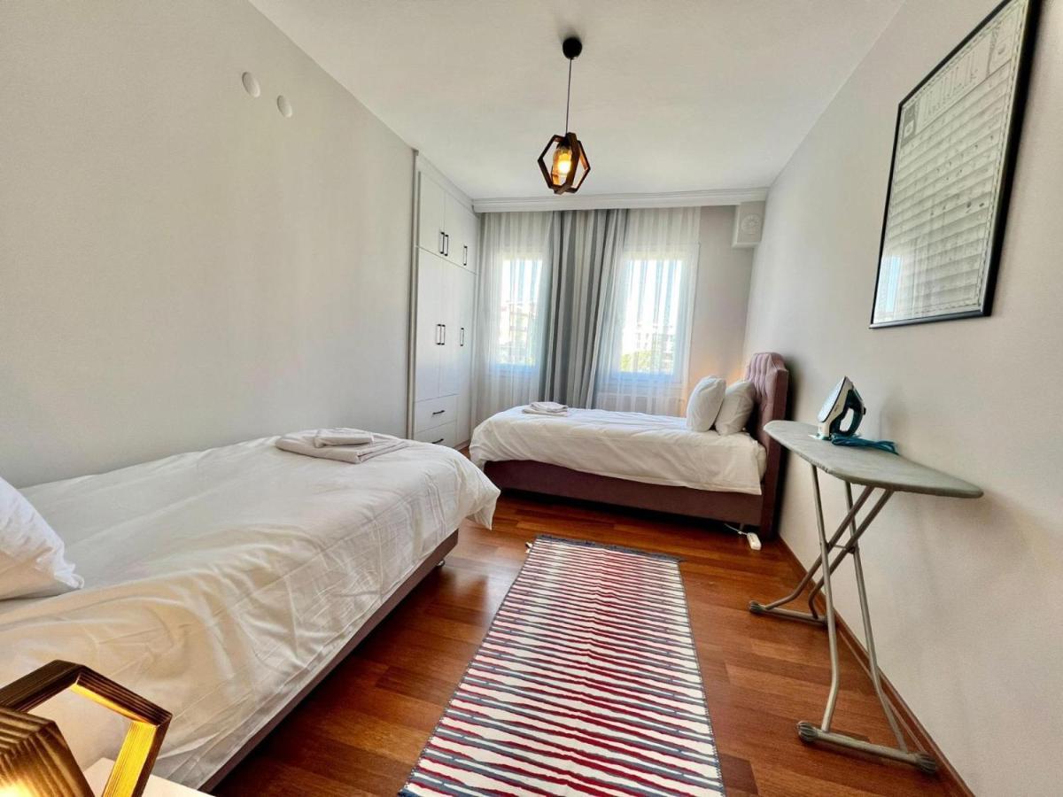Apartment With Balcony In Seferihisar Izmir